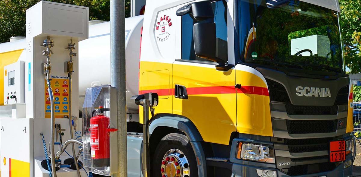Газовая заправка грузовых автомобилей Scania Скания CNG