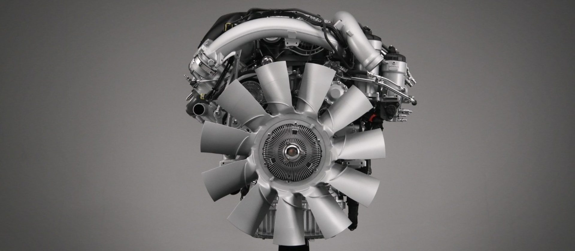 Двигатели и трансмиссии Scania V8